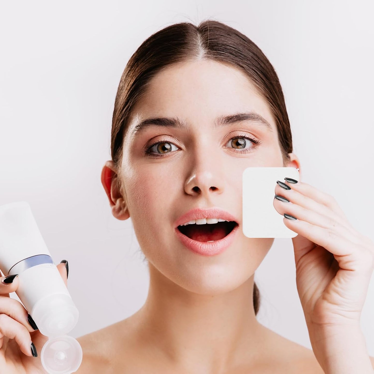 20Pcs White Makeup Cosmetic Sponge Square Make Up Facial Face Soft Sponge Cosmetic Puff Women Lady Beauty Makeup Foundation Powder Puff for All Skin Types Wet and Dry Dual Use