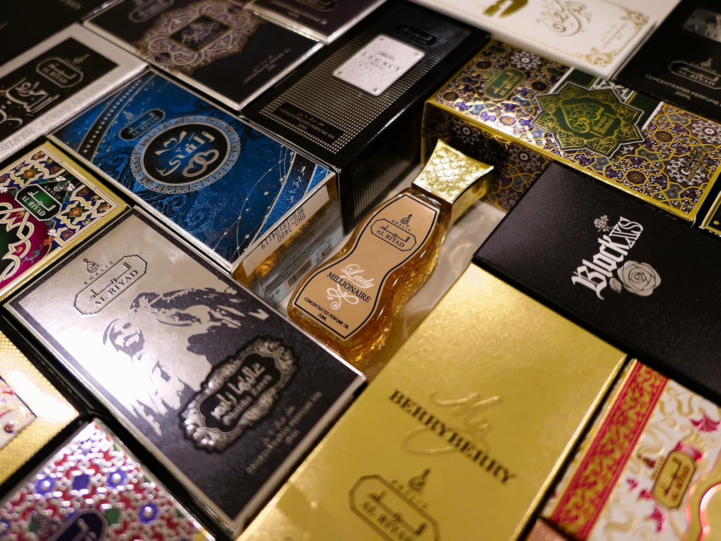 Maison d’Orient Wafi Woody Amber Leather Perfume Oil Roll‑On 20 mL — Alcohol‑Free, Long‑Lasting Vegan Attar Cologne for Men, TSA‑Friendly Travel Size, Sophisticated Arabic Scent from Dubai