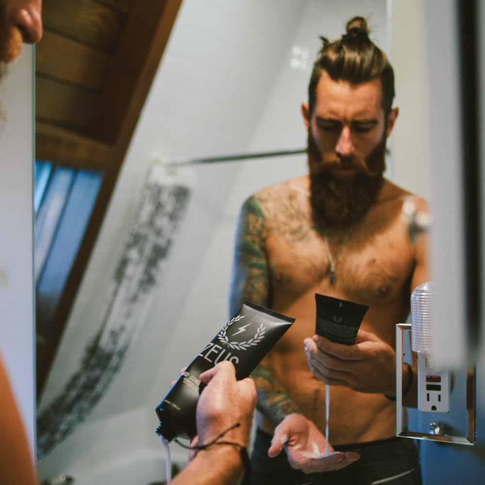 ZEUS Beard Conditioner Wash, Green Tea & Natural Ingredients to Cleanse & Soften Beard – MADE IN USA (Vanilla Rum) 8 oz.