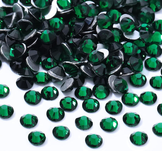 Green Flatback Rhinestones, Glass Rhinestones for Nail Art and Craft, Glue Fix, Loose Crystal Gemstones(Green, SS30, 576pcs, 6.4-6.6mm)