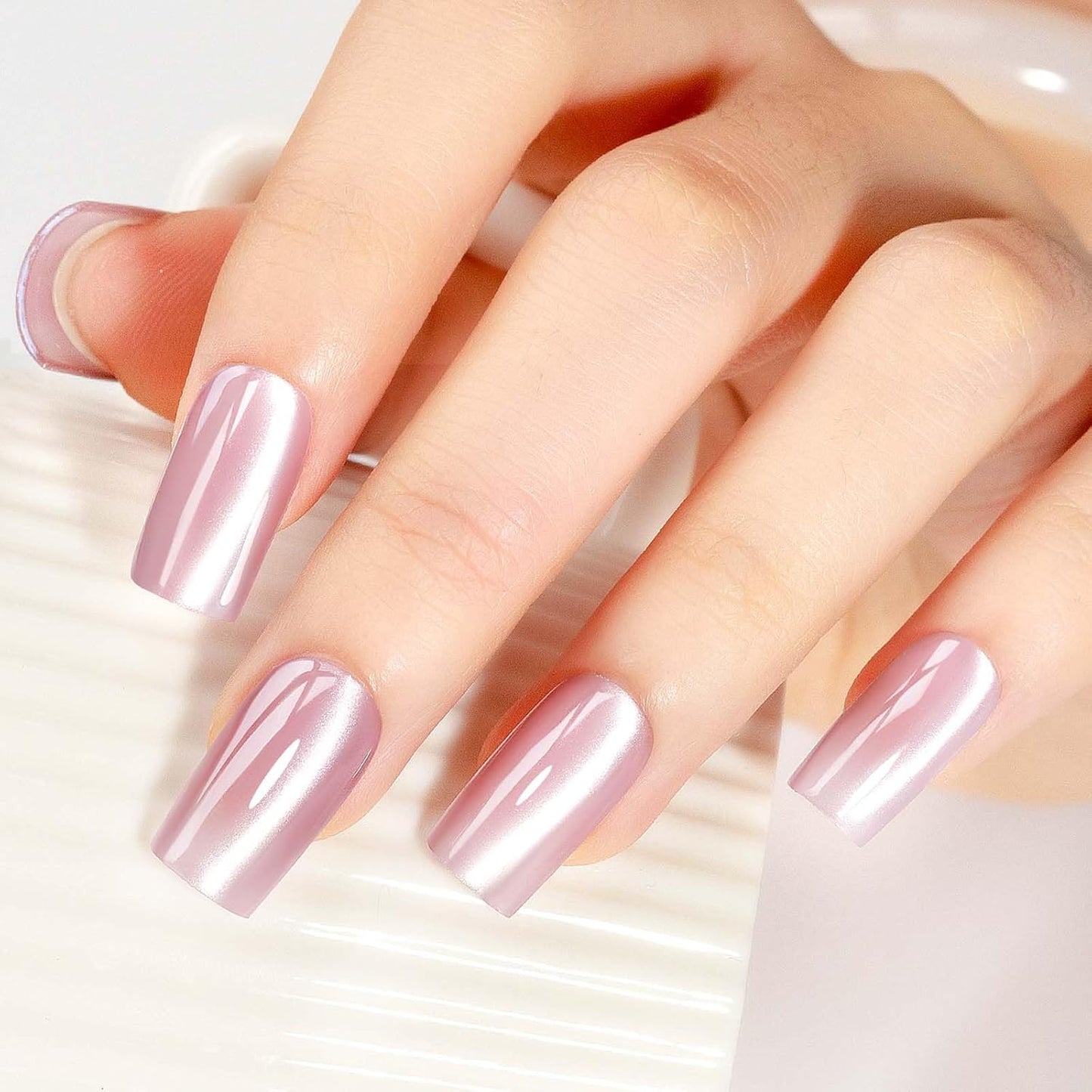 Cat Eye Gel Polish with Magnet, Magnetic Gel Nail Polish Glass Jelly Transparent Color UV Cateye Nail Polish for Nail Art DIY and Salon