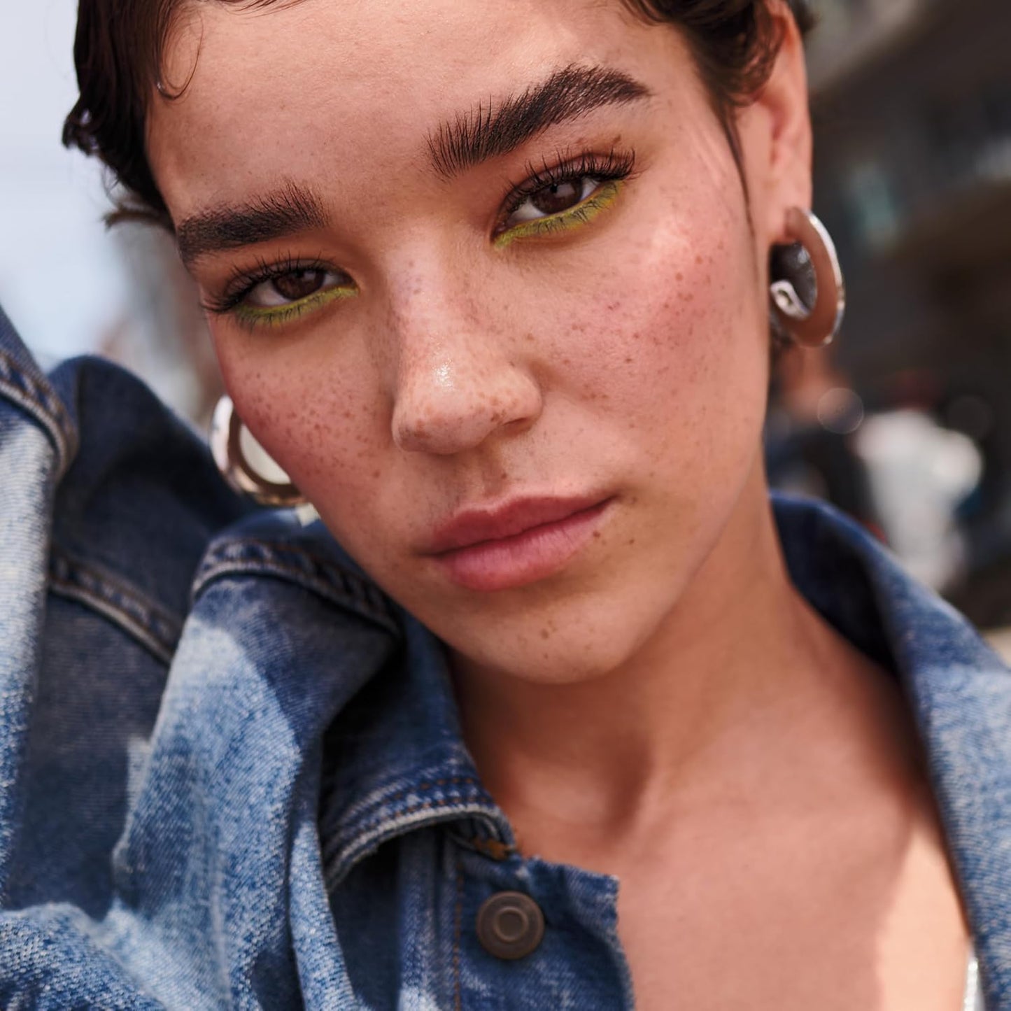 Maybelline Super Lock Brow Glue Eyebrow Gel, Lightweight and Waterproof Tinted Brow Gel For Up To 24HR Hold, Medium Brown, 1 Count