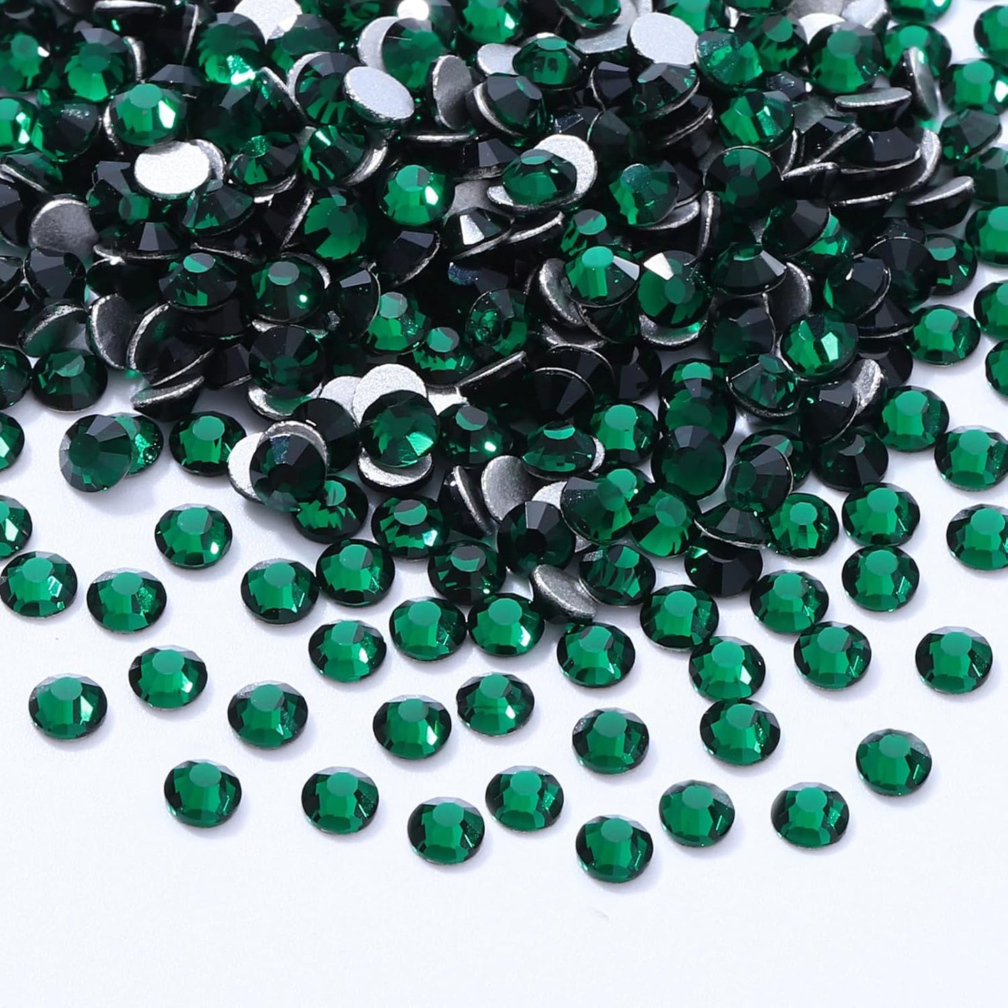 Green Flatback Rhinestones, Glass Rhinestones for Nail Art and Craft, Glue Fix, Loose Crystal Gemstones(Green, SS4, 2880pcs, 1.5-1.7mm)