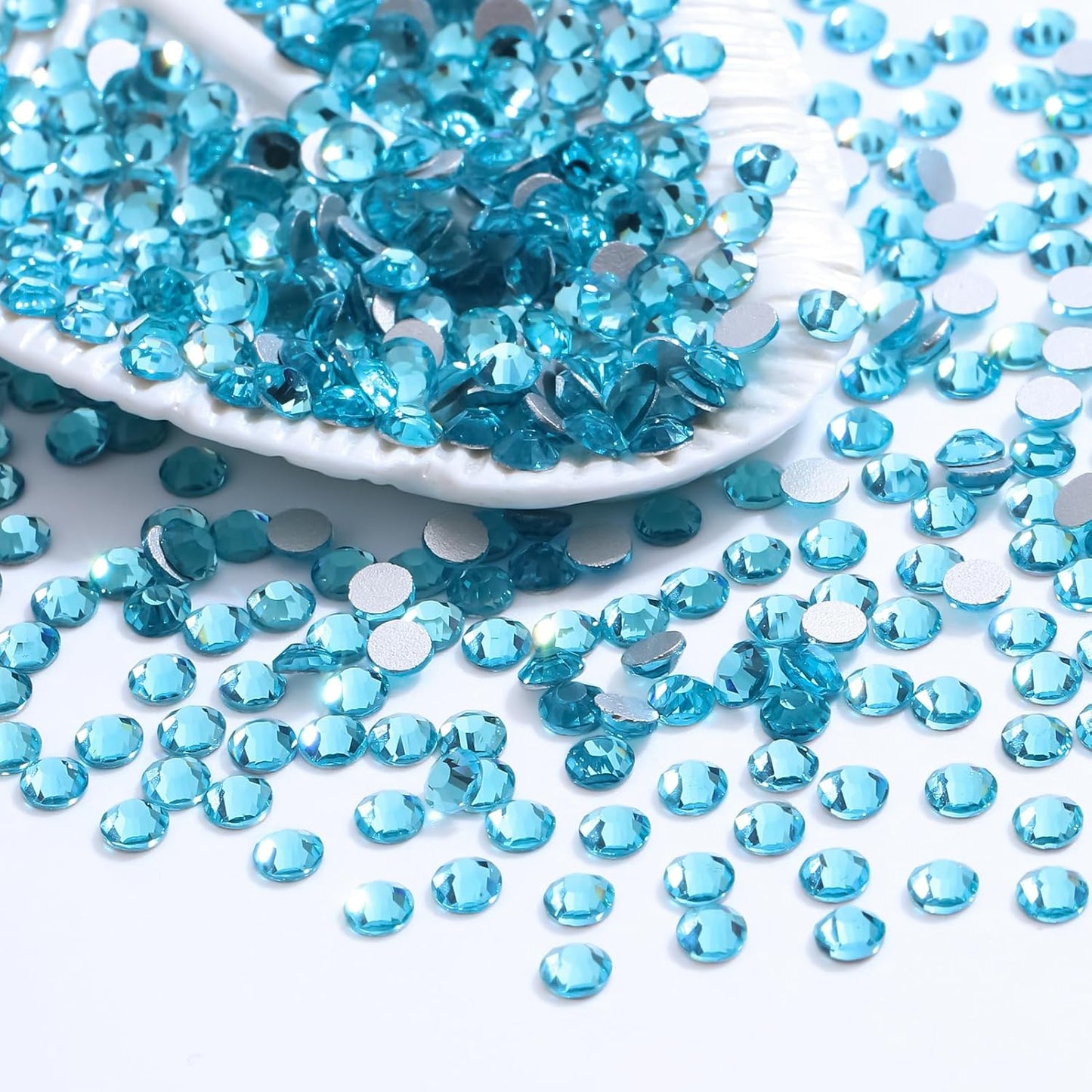Malachite Blue Flatback Rhinestones, Glass Rhinestones for Nail Art and Craft, Glue Fix, Loose Crystal Gemstones(Malachite Blue, SS8, 1440pcs, 2.3-2.5mm)