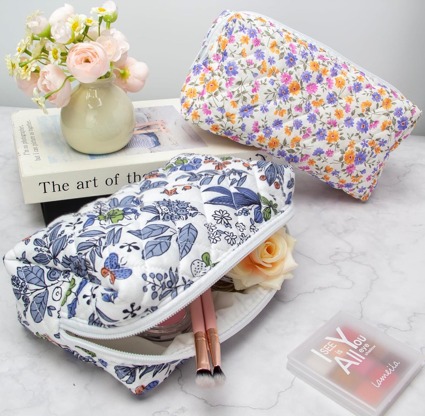 PAZIMIIK Vintage Quilted Makeup Bag Cosmetic Pouch for Brushes Pencils and Travel Make Up Accessories for Women and Girls,Leaf White